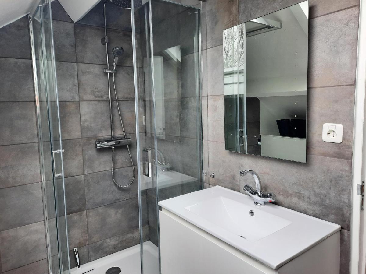 Studio 76 Groningen Met Gratis Leenfietsen Hotel ภายนอก รูปภาพ
